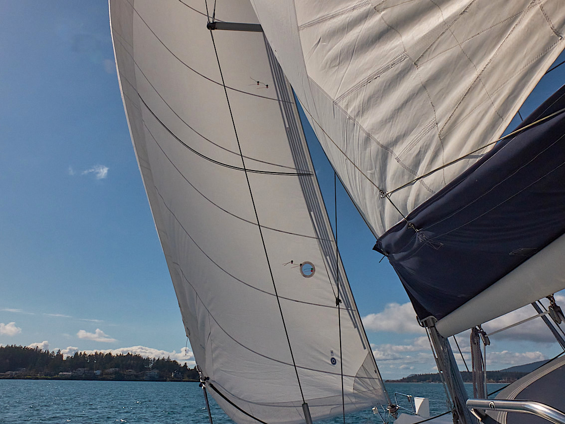 Beneteau 473 Survey Pics