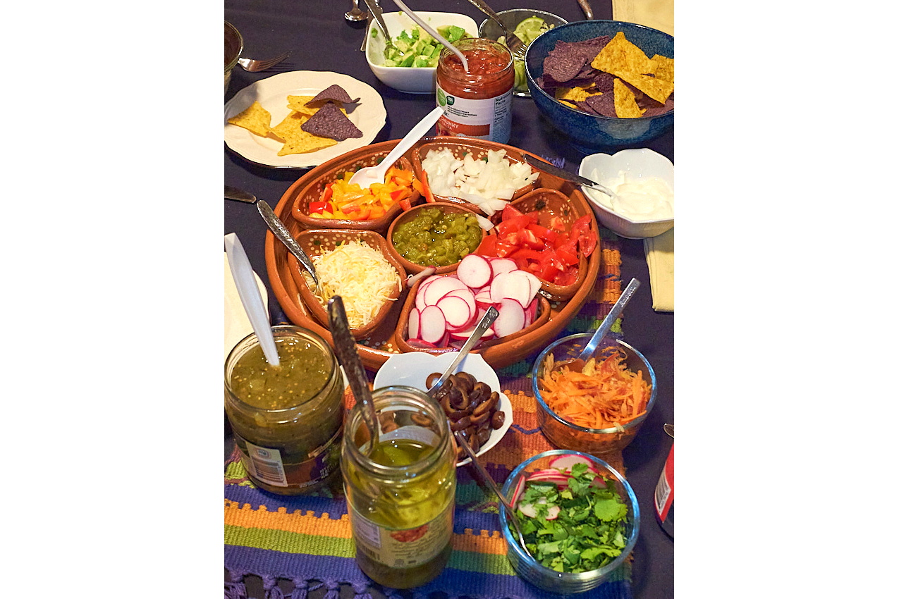 25.1.11_FamilyDinner